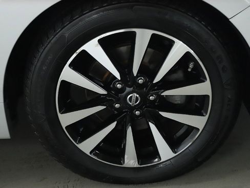 Used 2018 Nissan Altima 2.5 SL image 10
