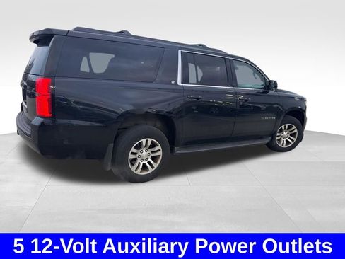 Used 2016 Chevrolet Suburban LT image 12