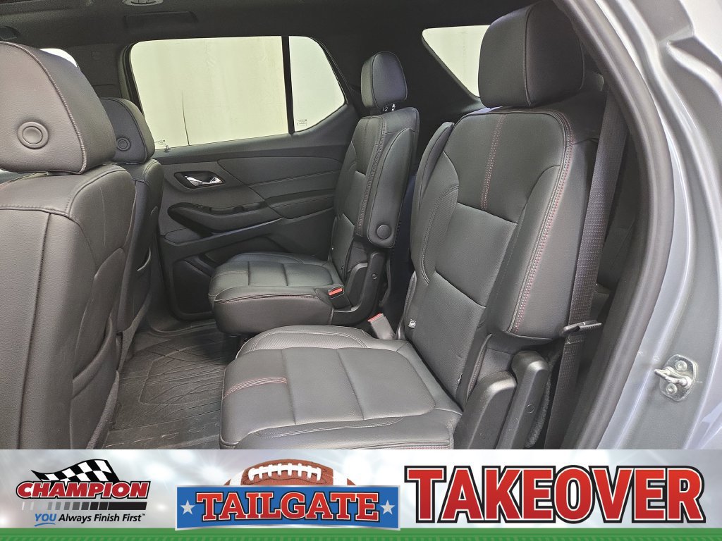 Used 2023 Chevrolet Traverse RS AWD/4WD image 32