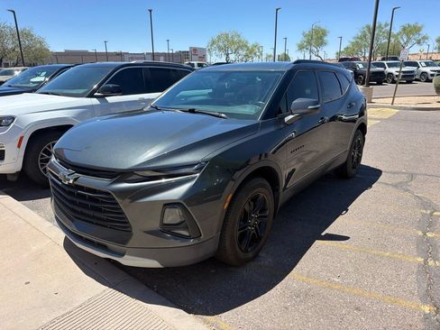 Used 2019 Chevrolet Blazer LT FWD image 1