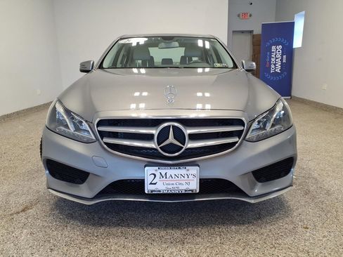 Used 2014 Mercedes-Benz E 350 Sedan image 2