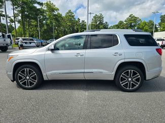 Used 2017 GMC Acadia Denali w/ Technology Package FWD video 2