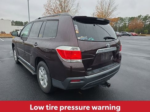 Used 2012 Toyota Highlander FWD image 7