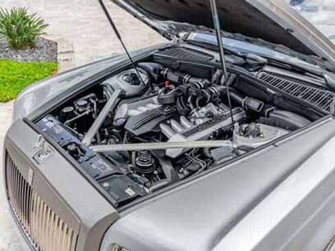 Used 2014 Rolls-Royce Phantom Drophead Coupe image 54