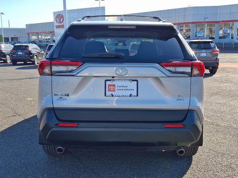 Certified 2021 Toyota RAV4 LE image 5
