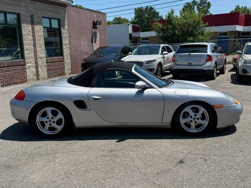 Used 1999 Porsche Boxster RWD image 4