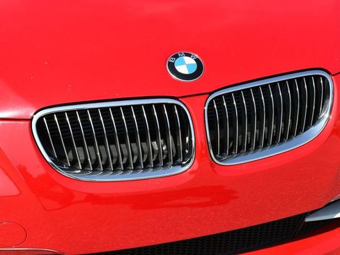 Used 2011 BMW 328i Convertible image 52