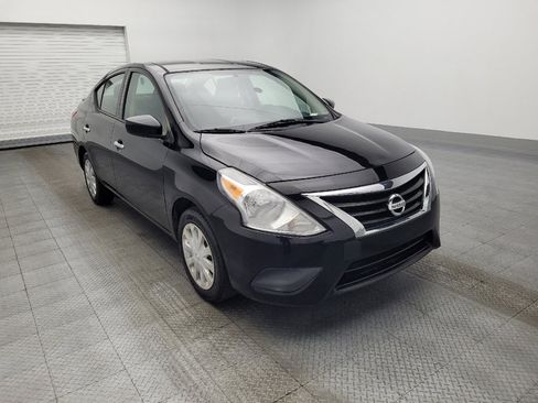 Used 2018 Nissan Versa SV image 13
