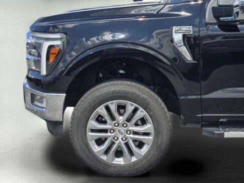 Used 2024 Ford F150 Lariat AWD/4WD image 16