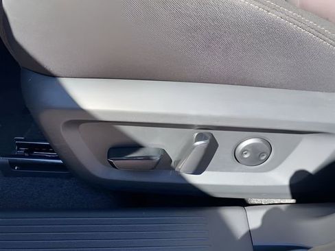 New 2026 Nissan Rogue SV image 12