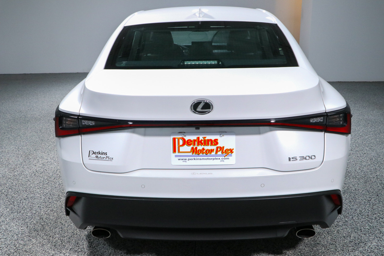 Used 2023 Lexus IS 300 w/ Premium Package RWD image 8