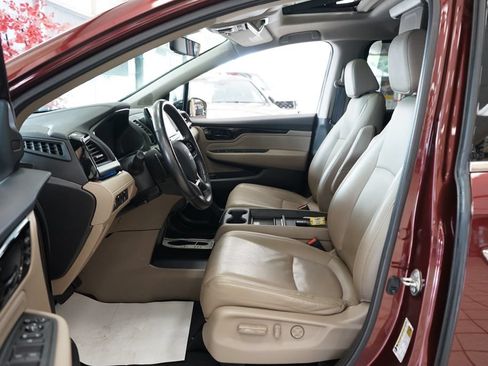 Used 2018 Honda Odyssey Elite image 28