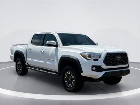 Used 2022 Toyota Tacoma TRD Off-Road w/ Technology Package AWD/4WD image 6
