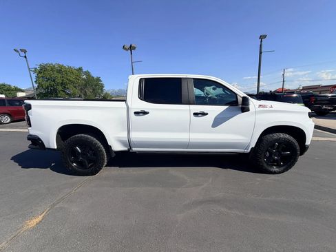 Used 2020 Chevrolet Silverado 1500 LT Trail Boss AWD/4WD image 2