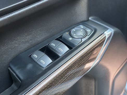 Used 2019 Chevrolet Silverado 1500 LT w/ All-Star Edition image 28