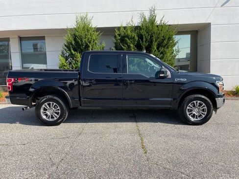 Used 2019 Ford F150 Lariat w/ Trailer Tow Package AWD/4WD image 5