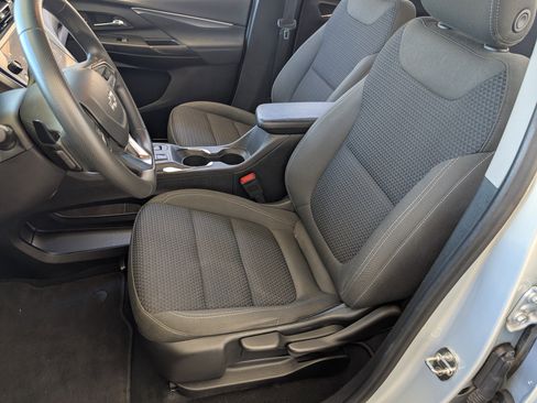 Used 2023 Chevrolet Bolt LT image 16