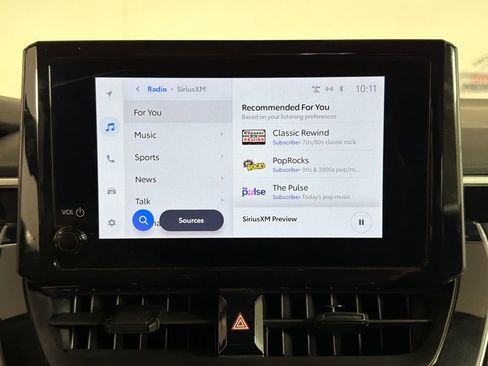 Used 2024 Toyota Corolla LE image 28