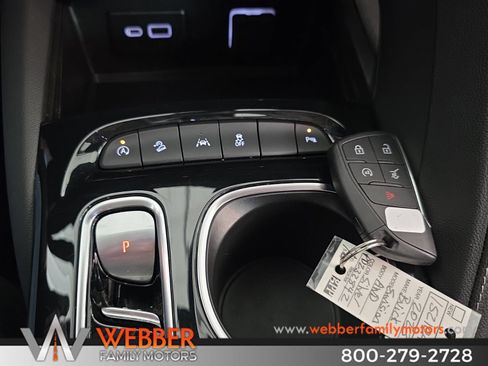 Used 2023 Buick Envision Essence AWD/4WD image 20