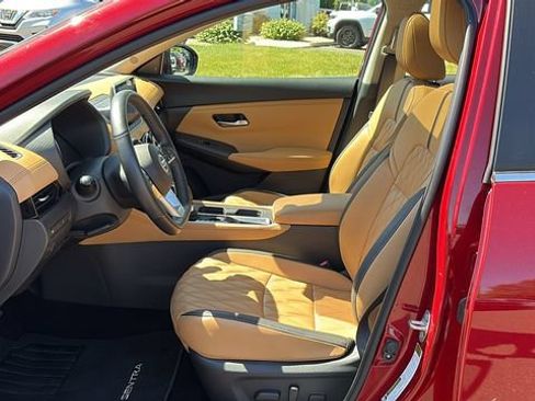 Certified 2023 Nissan Sentra SV w/ SV Premium Package FWD image 11