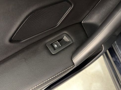 Certified 2023 Volkswagen Tiguan SE FWD image 24