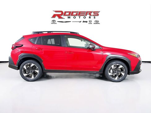 Certified 2024 Subaru Crosstrek 2.0i Premium image 8