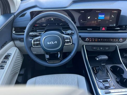 New 2026 Kia Carnival SX image 15