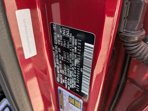 Used 2019 Kia Sorento FWD image 35