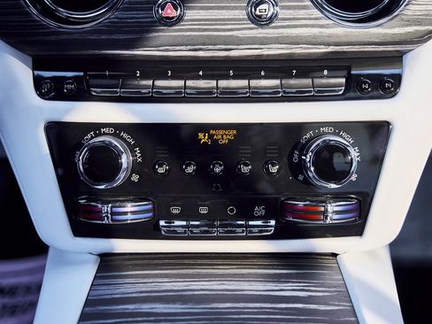 Used 2024 Rolls-Royce Spectre w/ Spectre Launch Package image 50