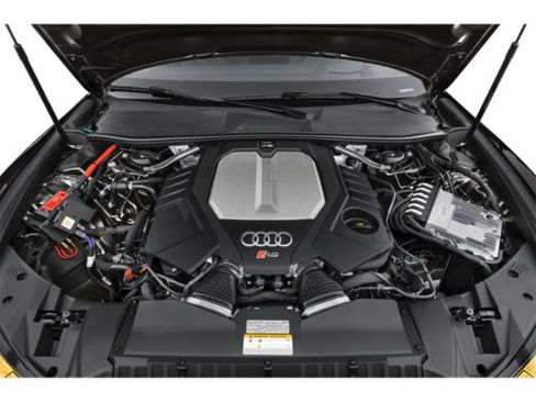 Used 2023 Audi RS 6 AWD/4WD image 12
