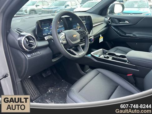 New 2026 Chevrolet Equinox LT w/ Convenience Package II image 10