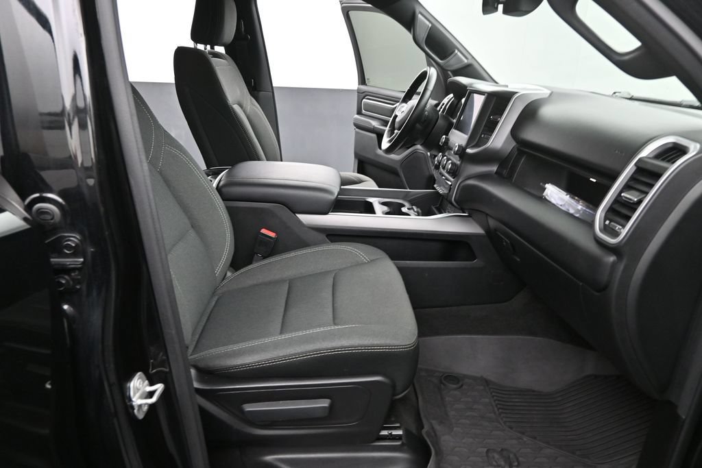 Used 2022 RAM 1500 Big Horn AWD/4WD image 21
