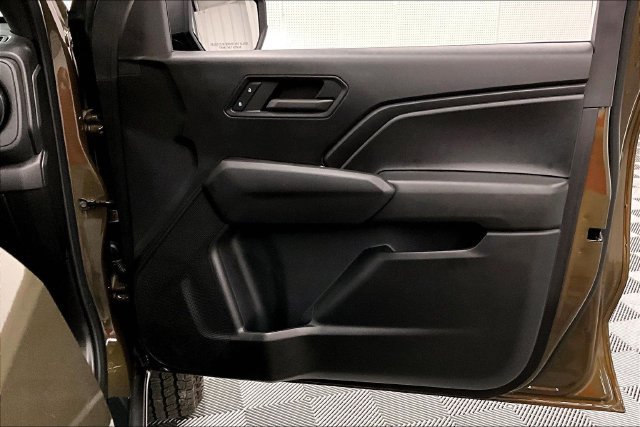 Used 2024 Chevrolet Colorado Trail Boss w/ Advanced Trailering Package AWD/4WD image 22