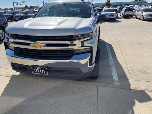 Used 2019 Chevrolet Silverado 1500 LT w/ All-Star Edition image 2