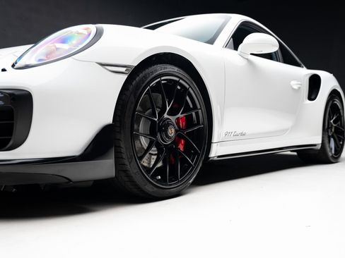 Used 2017 Porsche 911 Turbo AWD/4WD image 77
