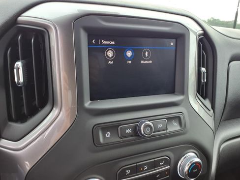 Used 2024 GMC Sierra 2500 Pro image 19