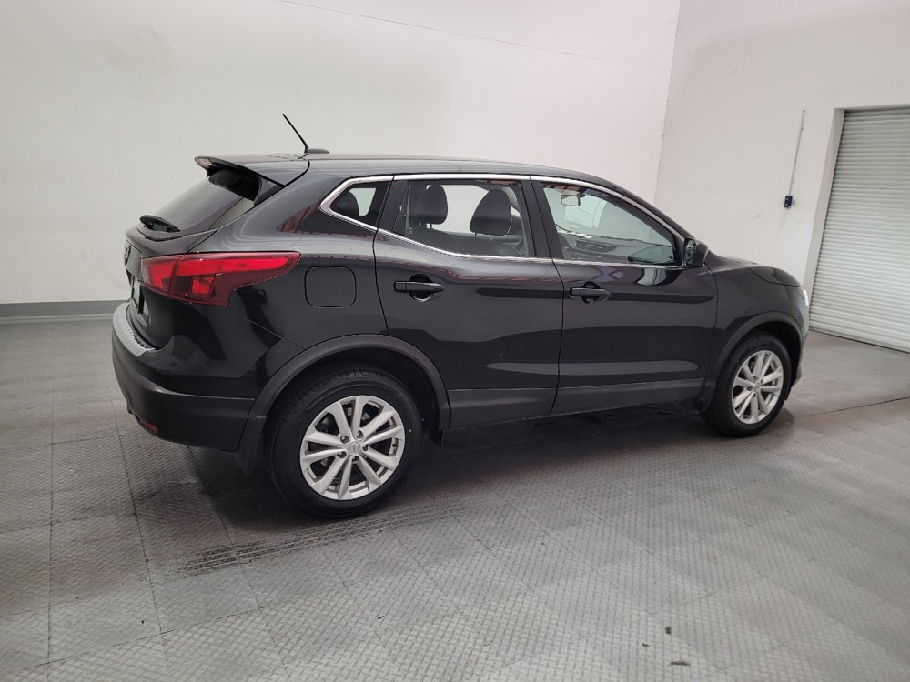 Used 2018 Nissan Rogue Sport S w/ S Appearance Package FWD image 10