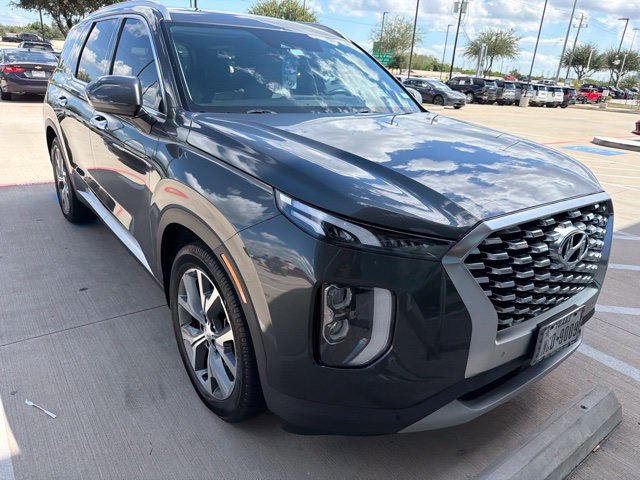 Used 2020 Hyundai Palisade SEL FWD image 2