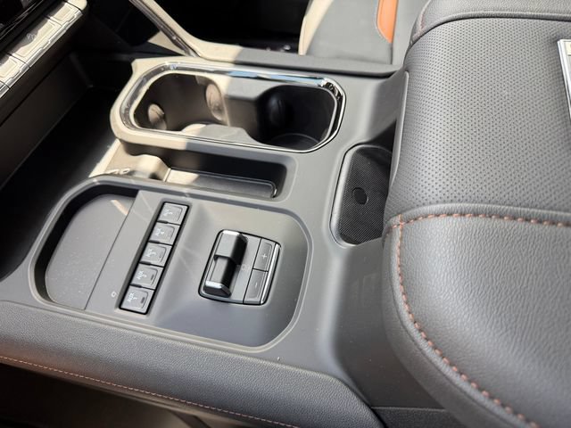 New 2026 GMC Sierra 2500 AT4 w/ AT4 Premium Plus Package AWD/4WD image 15
