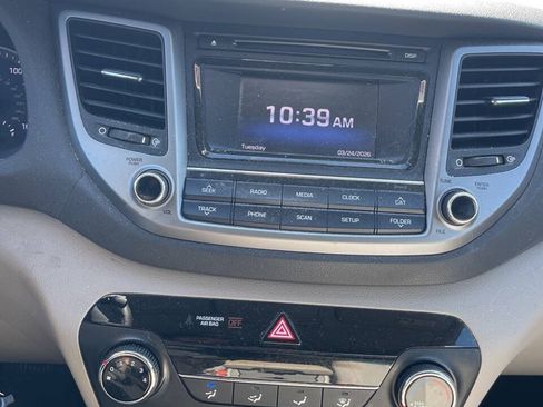 Used 2017 Hyundai Tucson SE FWD image 21