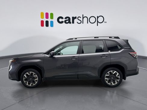 Used 2026 Subaru Forester Premium AWD/4WD image 2