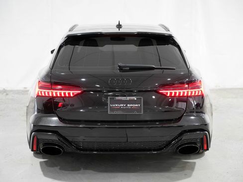 Used 2023 Audi RS 6 AWD/4WD image 4