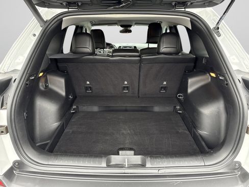 Used 2022 Jeep Cherokee Latitude Lux image 10