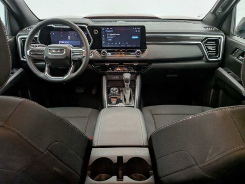 Used 2024 GMC Canyon Elevation w/ Trailering Package image 16