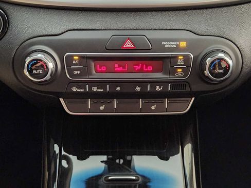 Used 2020 Kia Sorento EX FWD image 19