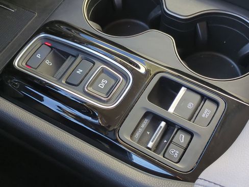 Used 2023 Honda Pilot EX-L image 23