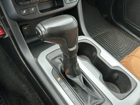 Used 2017 Chevrolet Colorado ZR2 image 23