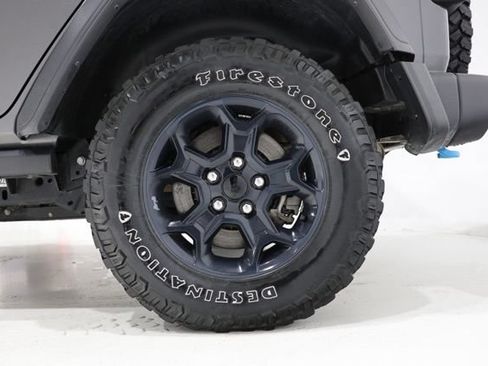 Used 2023 Jeep Wrangler Unlimited w/ Cold Weather Group AWD/4WD image 11