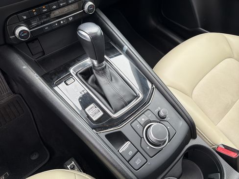 Used 2019 MAZDA CX-5 Touring FWD image 20