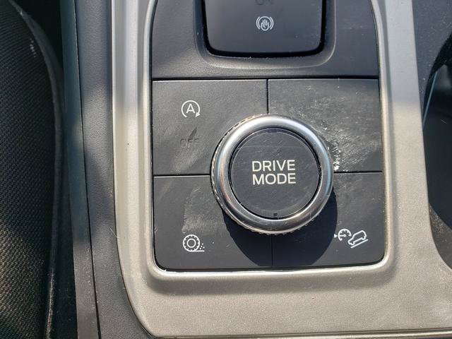Used 2021 Ford Explorer XLT AWD/4WD image 19
